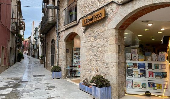 Libelista Calonge