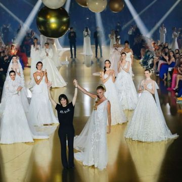 Pronovias Catwalk (1)