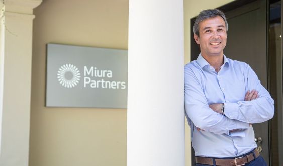 Carlos Julià de Miura Partners por Àngel Bravo Carlos Julià de Miura Partners por Àngel Bravo