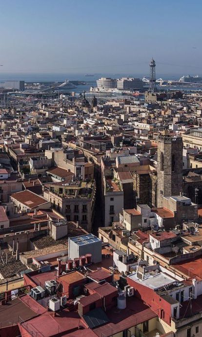 Vista aèria de Ciutat Vella. © AL PHT Air Picture TAVISA