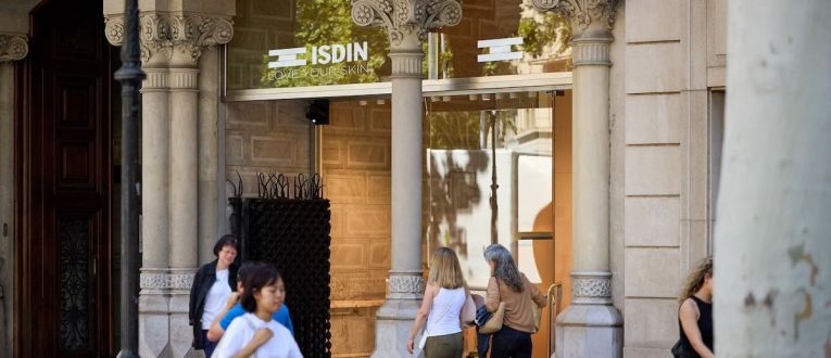 Tienda de ISDIN en Passeig de Gràcia © Cedida Tienda de ISDIN en Passeig de Gràcia © Cedida