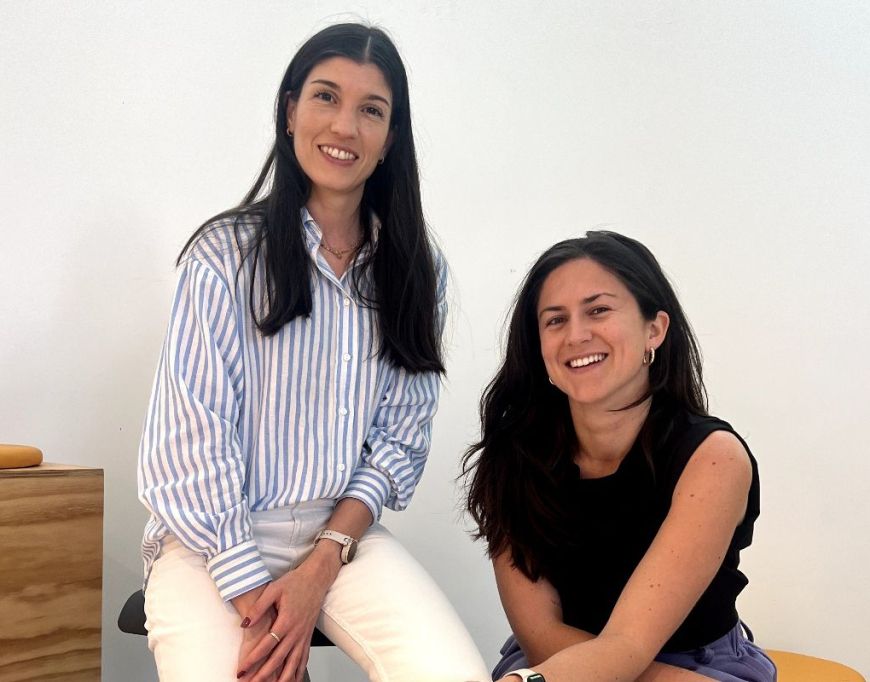 Las cofundadoras de The Blue Box, Lidia Navarro y Judit Giró