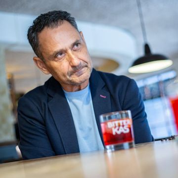 Enrique Tomás por Àngel Bravo