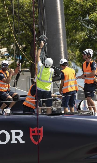 Operarios Alinghi Red Bull Racing - Marc Llibre