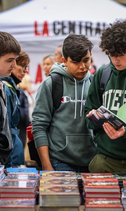 Joves Sant Jordi 2024 - Jordi Borràs ACN Joves Sant Jordi 2024 - Jordi Borràs ACN