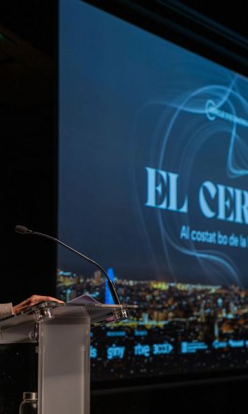 Teresa Garcia Milà durant estrena El Cercle al costat bo de la història