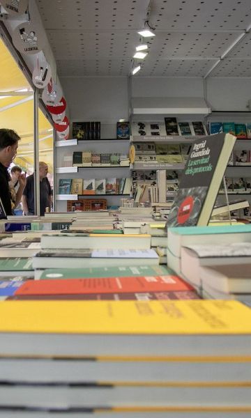 Paradeta de La Setmana del Llibre en Català Paradeta de La Setmana del Llibre en Català