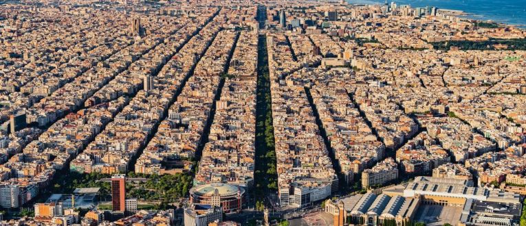 Vista aèria de Barcelona © Ikumaru - Shutterstock Vista aèria de Barcelona © Ikumaru - Shutterstock