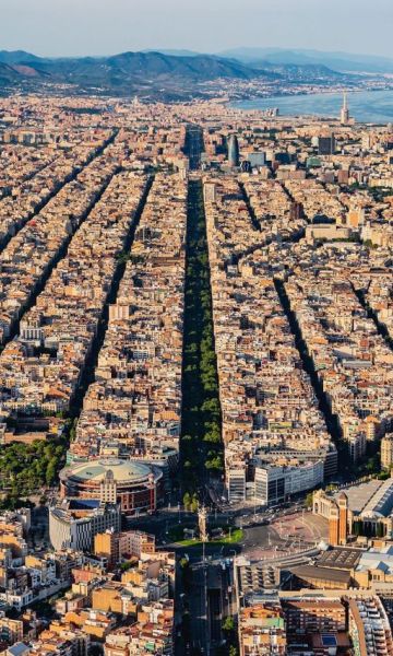 Vista aèria de Barcelona © Ikumaru - Shutterstock Vista aèria de Barcelona © Ikumaru - Shutterstock