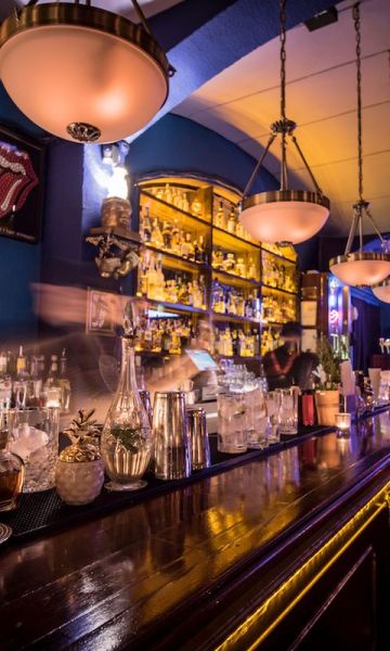 bobbys-free-cocteleria-speakeasy-en-barcelona-1 bobbys-free-cocteleria-speakeasy-en-barcelona-1
