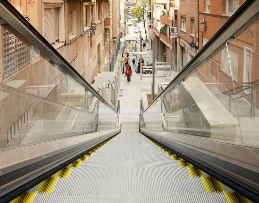 Escales mecàniques de la baixada de la Glòria
