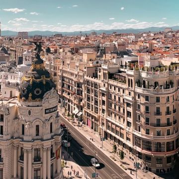 Madrid. © Alev Takil