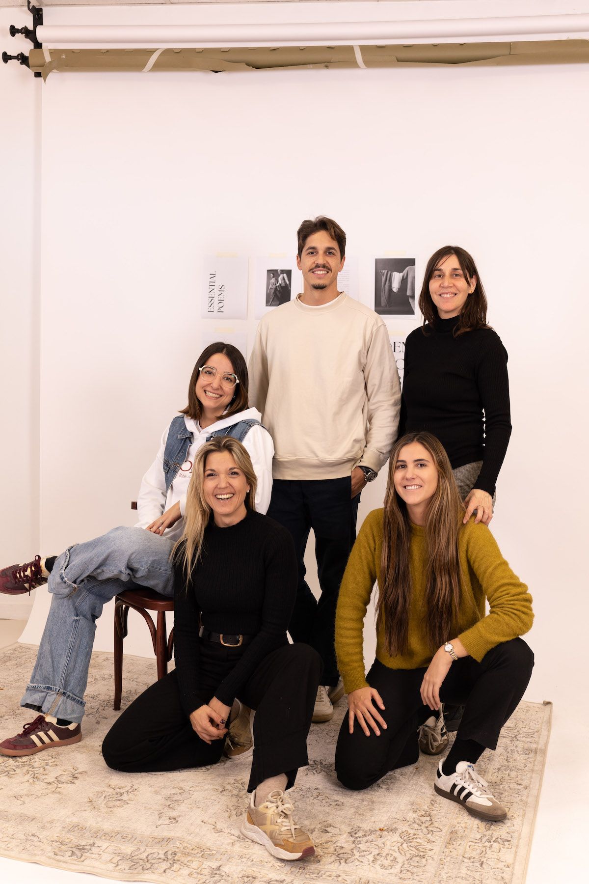 El equipo de la marca de ropa Poems participó en el Barcelona Fashion Forward El equipo de la marca de ropa Poems participó en el Barcelona Fashion Forward