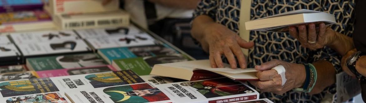Setmana llibre en català por Lucas Amillano