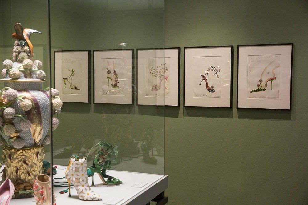 El Arte del Zapato una exhibición de Manolo Blahnik