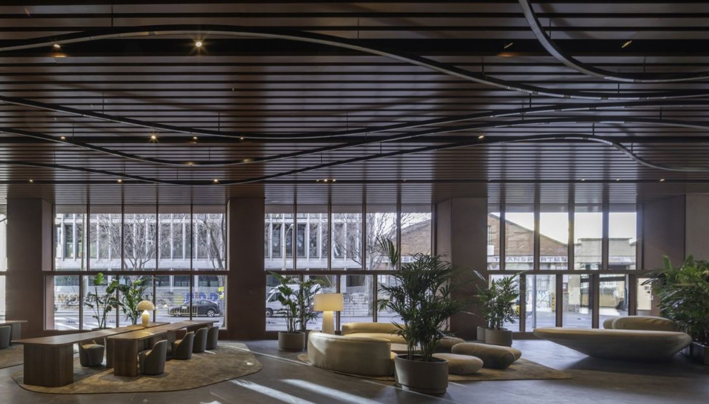Hall de Álaba 111 por Antonio Navarro Wijkmark