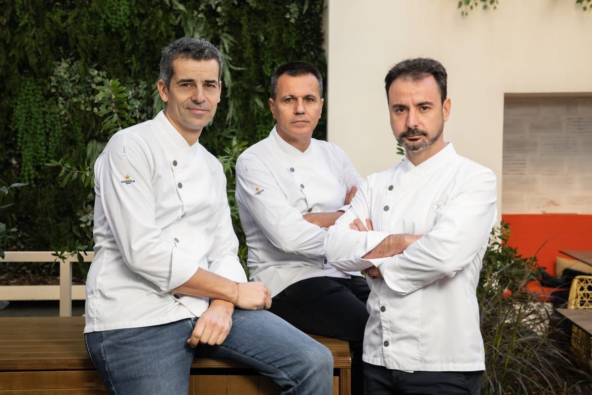 Mateu Casañas, Oriol Castro y Eduard Xatruch chefs mejor restaurante del mundo. ©Joan Valera