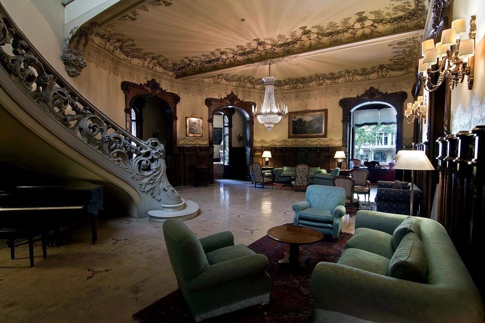 Interior del Círculo Ecuestre 