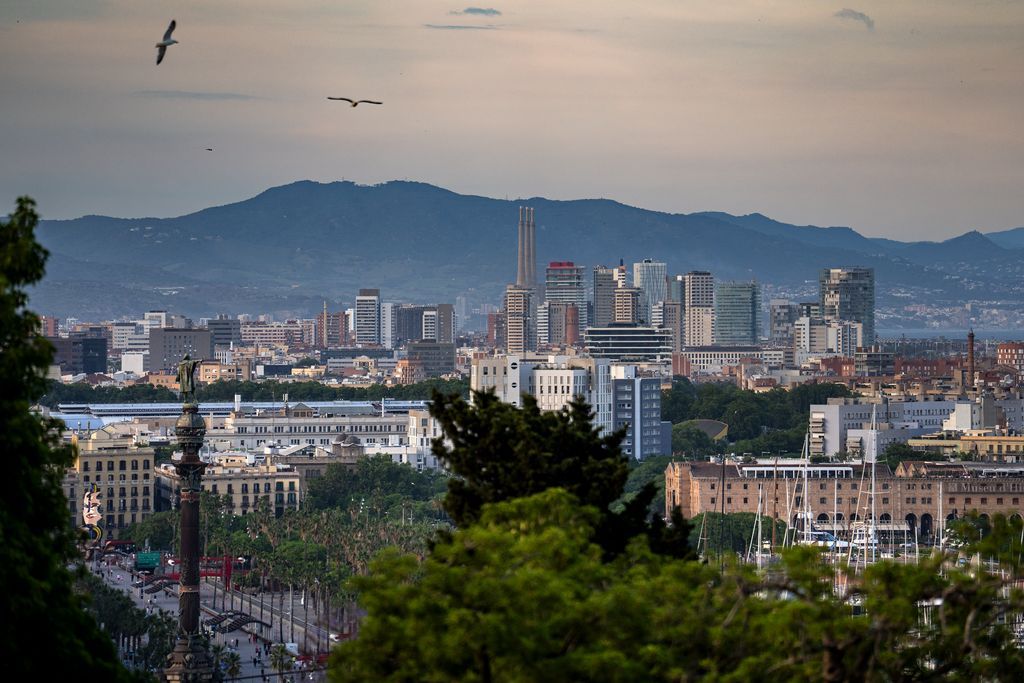 Barcelona looks towards the five-million metropolis. © Laura Guerrero Barcelona looks towards the five-million metropolis. © Laura Guerrero