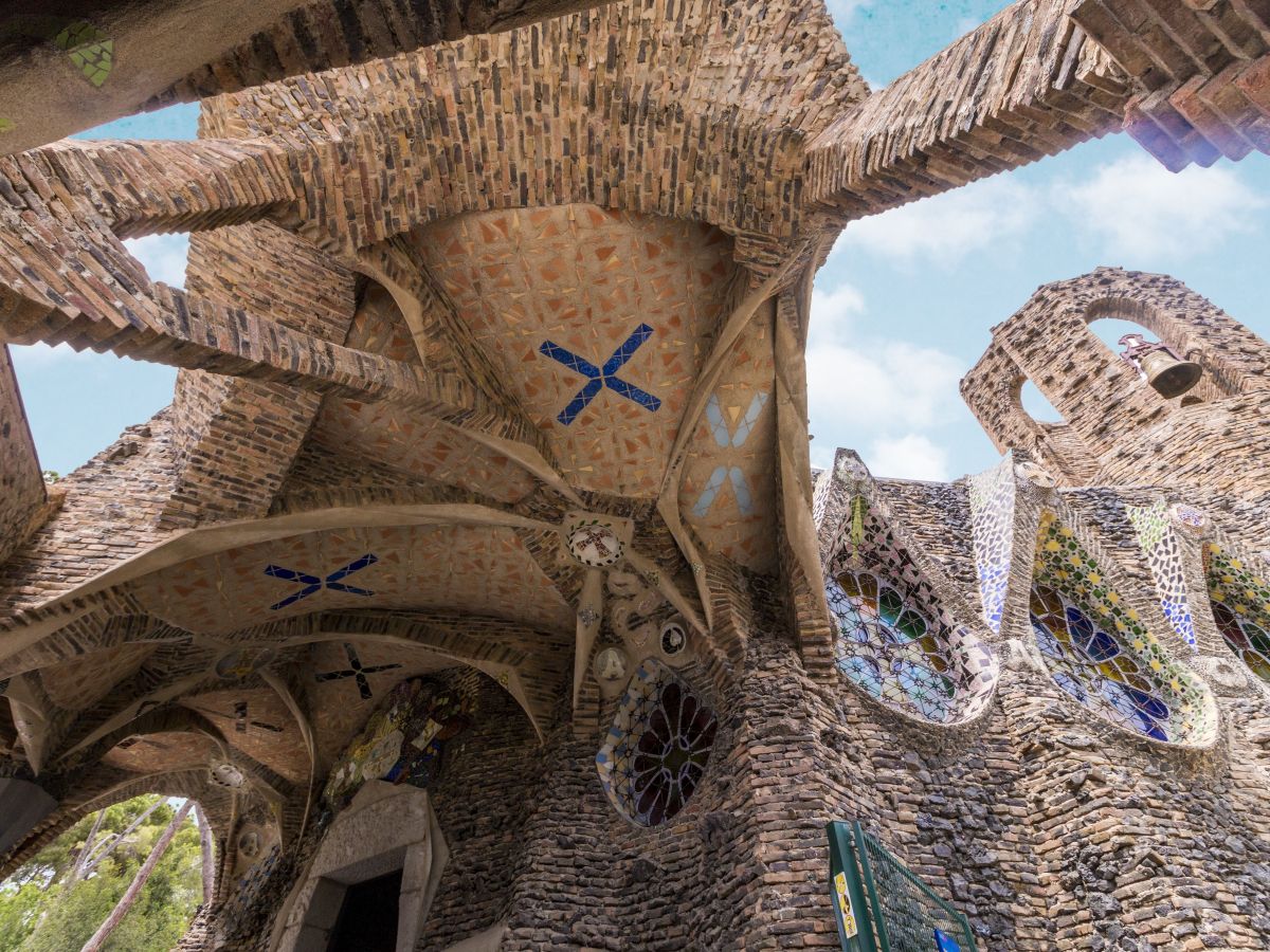 La primera piedra de la Cripta Gaudí se colocó en el año 1908. © Diputación de Barcelona