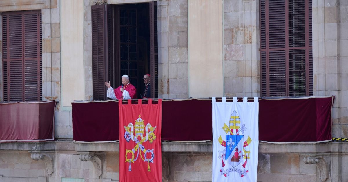 El Papa i el cardenal Omella des del Palau Episcopal de Barcelona (c) Eli Don : ACN El Papa i el cardenal Omella des del Palau Episcopal de Barcelona (c) Eli Don : ACN
