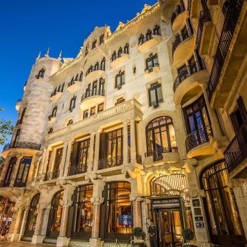 Casa Fuster, un hotel con mucha historia 