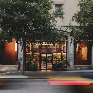 La fachada del Catalonia Boulevard, el antiguo Hotel Gallery. 