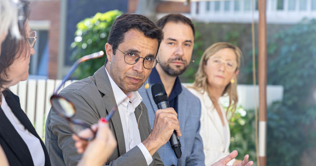 Albert Ortas (BSM), Xavier Purcallà (Basílica de la Sagrada Família) i Eshter Grávalos (Barcelona Global). © Àngel Bravo Albert Ortas (BSM), Xavier Purcallà (Basílica de la Sagrada Família) i Eshter Grávalos (Barcelona Global). © Àngel Bravo