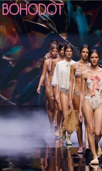 Desfilada de Bohodot a la Gran Canaria Swim Week