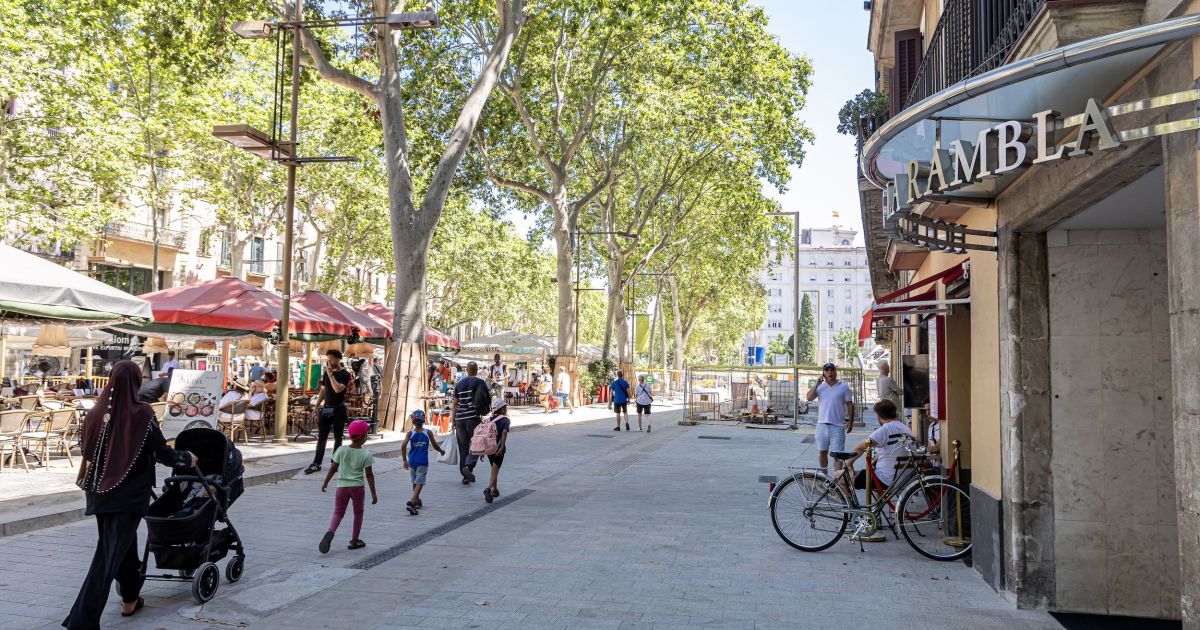 La Rambla avança en la seva reforma. © Àngel Bravo