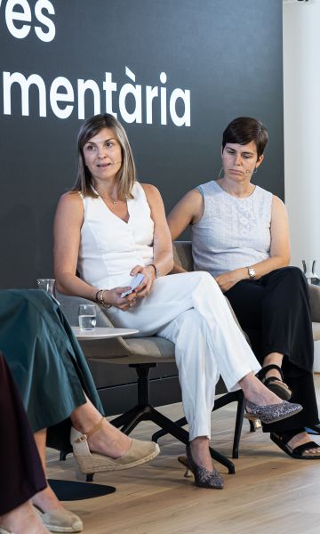 La sessió 'De Catalunya al mundo: las nuevas reglas de la exportación agroalimentaria", dentro del ciclo Eixample Talks. © Àngel Bravo