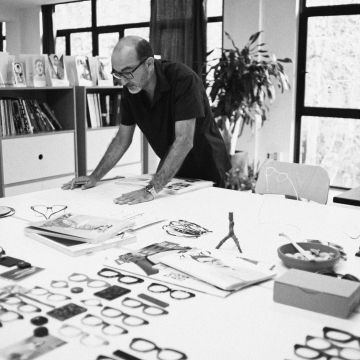 El diseñador de monturas Xavier Garcia. © Dizy Diaz El diseñador de monturas Xavier Garcia. © Dizy Diaz