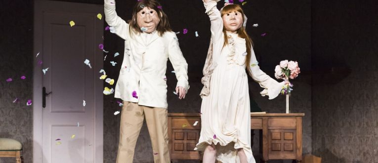 'André y Dorine' es el primer espectáculo de la Trilogía Kulunka en el Condal ©Svend Andersen 'André y Dorine' es el primer espectáculo de la Trilogía Kulunka en el Condal ©Svend Andersen