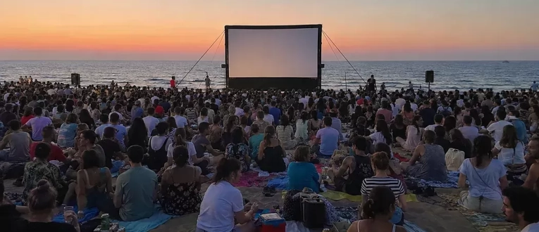 Empieza una nueva edición de Cinema Lliure a la Platja 2026 Empieza una nueva edición de Cinema Lliure a la Platja 2026