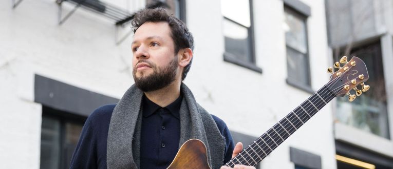 El músico Alejandro Latinez. El músico Alejandro Latinez.