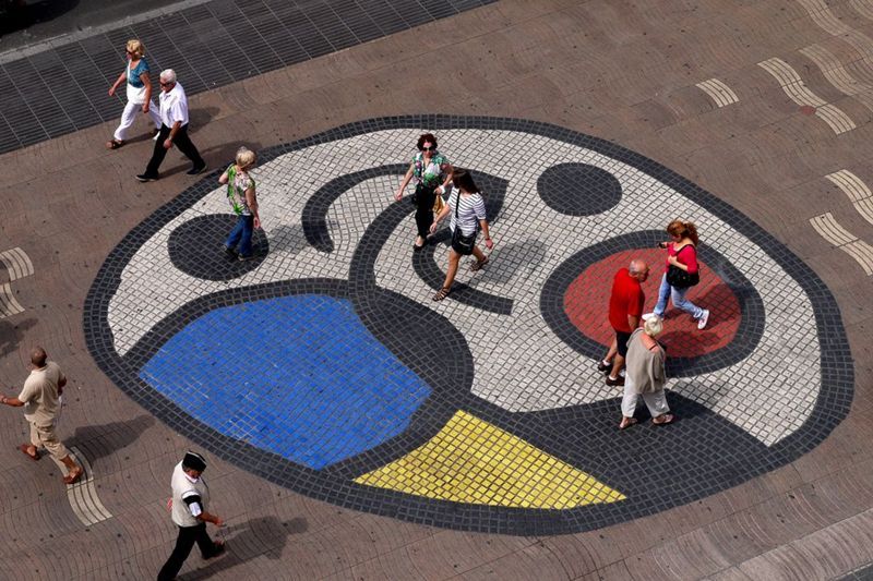 Mosaic Joan Miró RamblaVicente Zambrano Mosaic Joan Miró RamblaVicente Zambrano