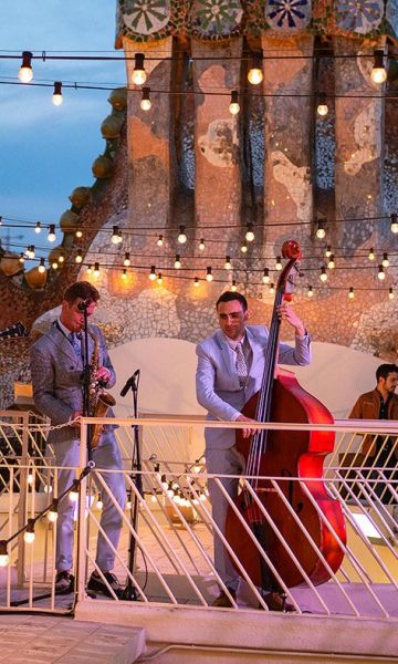 Conciertos al aire libre dentro de las Nits Màgiques de la Casa Batlló Conciertos al aire libre dentro de las Nits Màgiques de la Casa Batlló