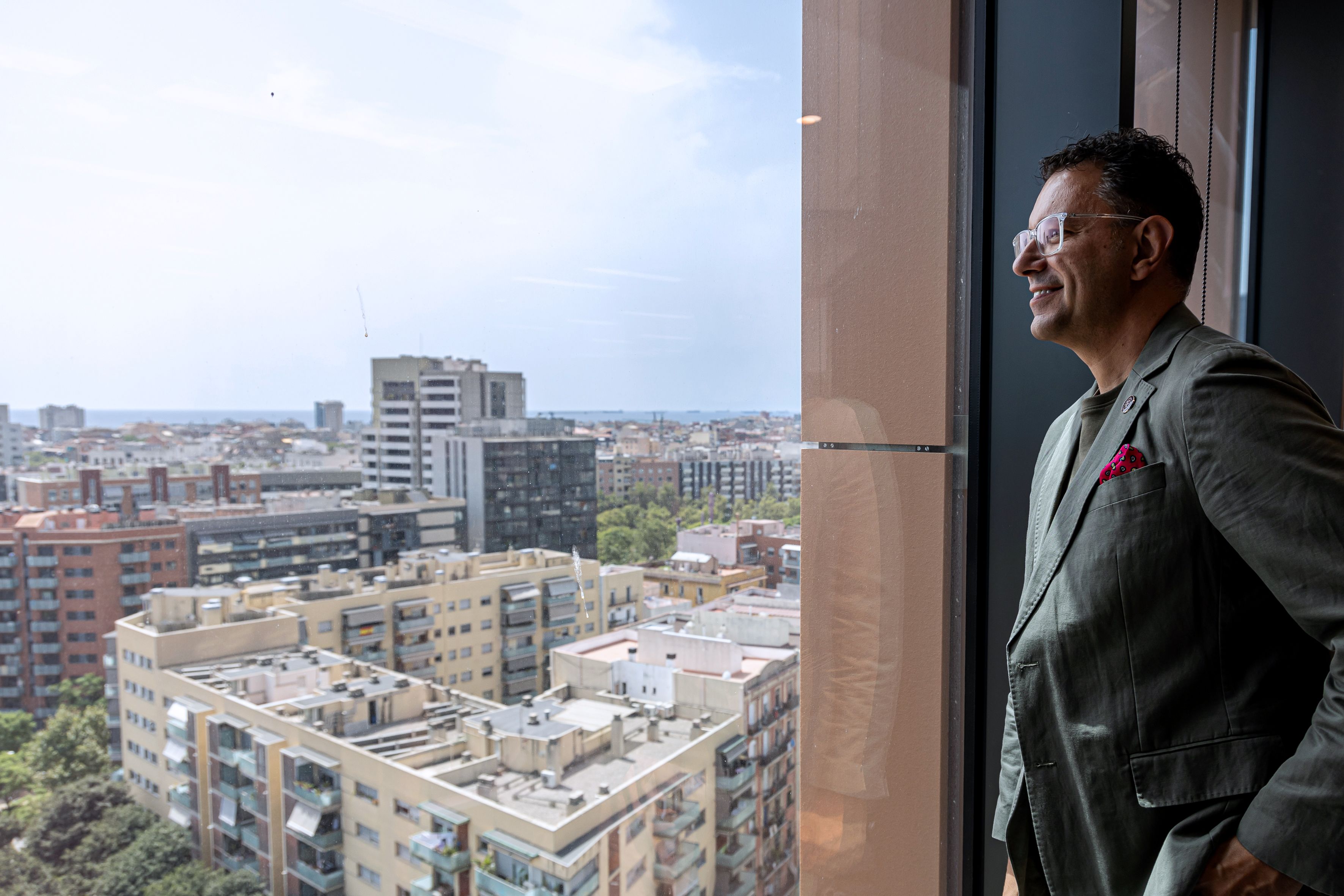 Osmar Polo, sobre el 22@ desde las oficinas de T-Systems. © Àngel Bravo Osmar Polo, sobre el 22@ desde las oficinas de T-Systems. © Àngel Bravo