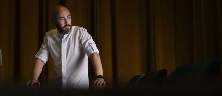 El xef Artur Martínez ha obert enguany el restaurant TRÜ El xef Artur Martínez ha obert enguany el restaurant TRÜ