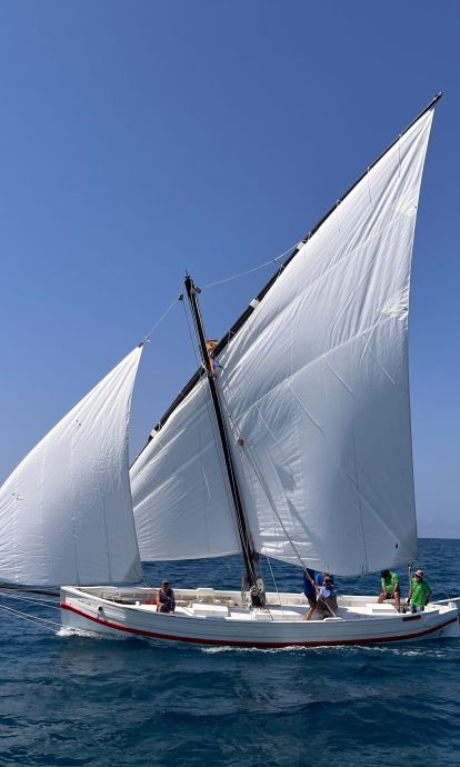 Imagen de la embarcación de vela latina Santa Espina Imagen de la embarcación de vela latina Santa Espina