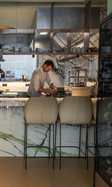 La cocina abierta de Incorrecte, donde Marcel Pons combina memoria personal, recetarios antiguos y una mirada propia sobre la cocina catalana La cocina abierta de Incorrecte, donde Marcel Pons combina memoria personal, recetarios antiguos y una mirada propia sobre la cocina catalana