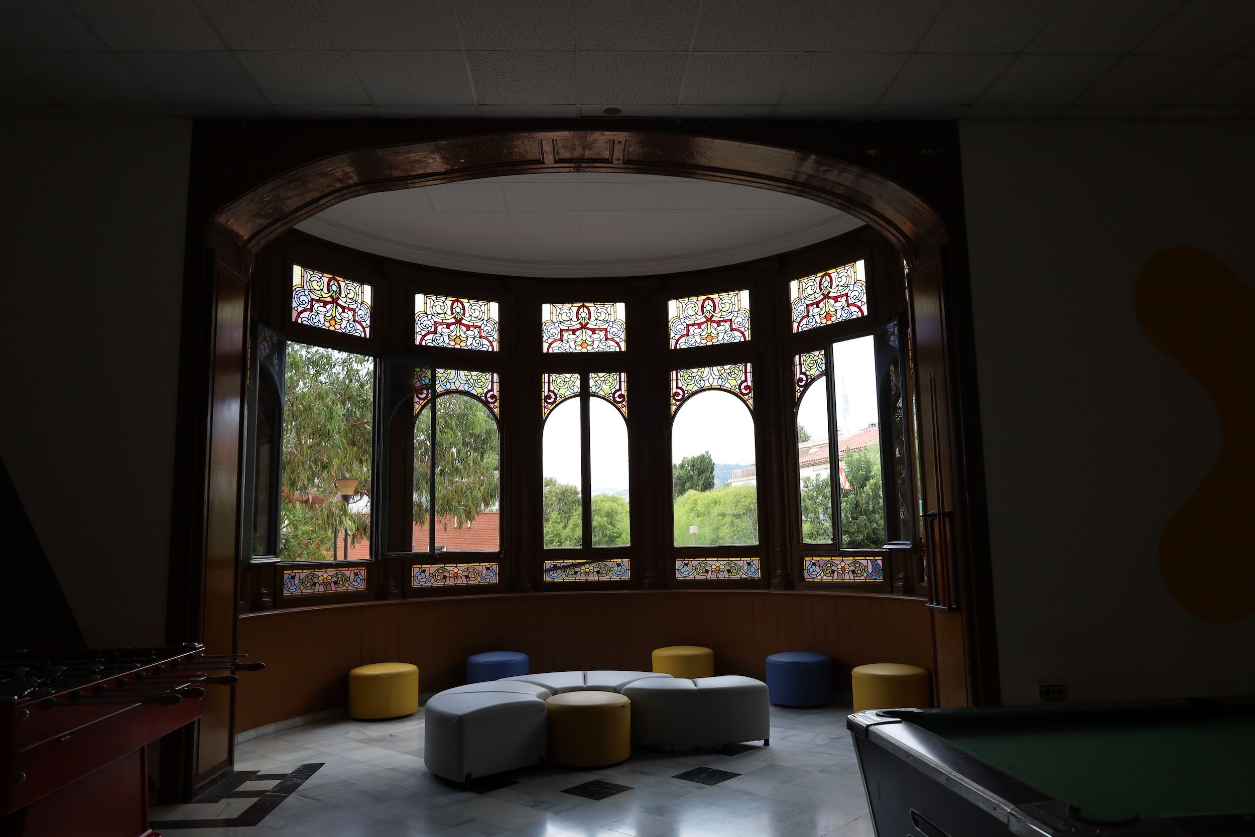 Sala de juegos del albergue. © Anna Badia Sala de juegos del albergue. © Anna Badia