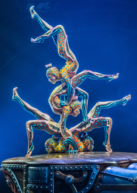 Acrobacias imposibles.©Martin Girard