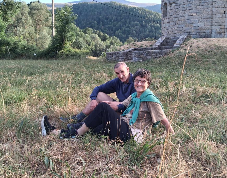 Josep Lladó i Cecilia Florez en la seva escapada estiuenca al Ripollès