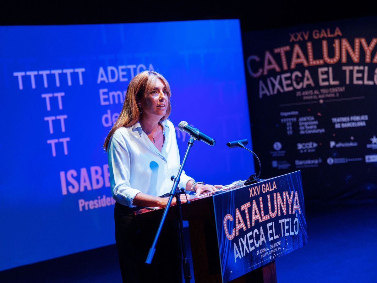 La presidenta d'ADETCA, Isabel Vidal, durant la presentació dels resultats de la temporada anterior. © Seri Panizo La presidenta d'ADETCA, Isabel Vidal, durant la presentació dels resultats de la temporada anterior. © Seri Panizo