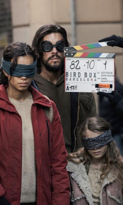 Rodaje de la película 'Birdbox Barcelona', con Mario Casas.