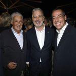 Jordi Clos, Jaume Collboni y Joaquim Clos, durante la 30.ª edición de la fiesta de La Terraza del Claris, celebrada en el hotel Claris de Barcelona.