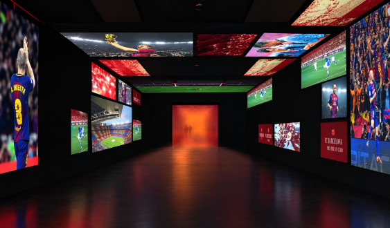 El antiguo cine IMAX renacerá con una exposición interactiva dedicada a Andrés Iniesta.