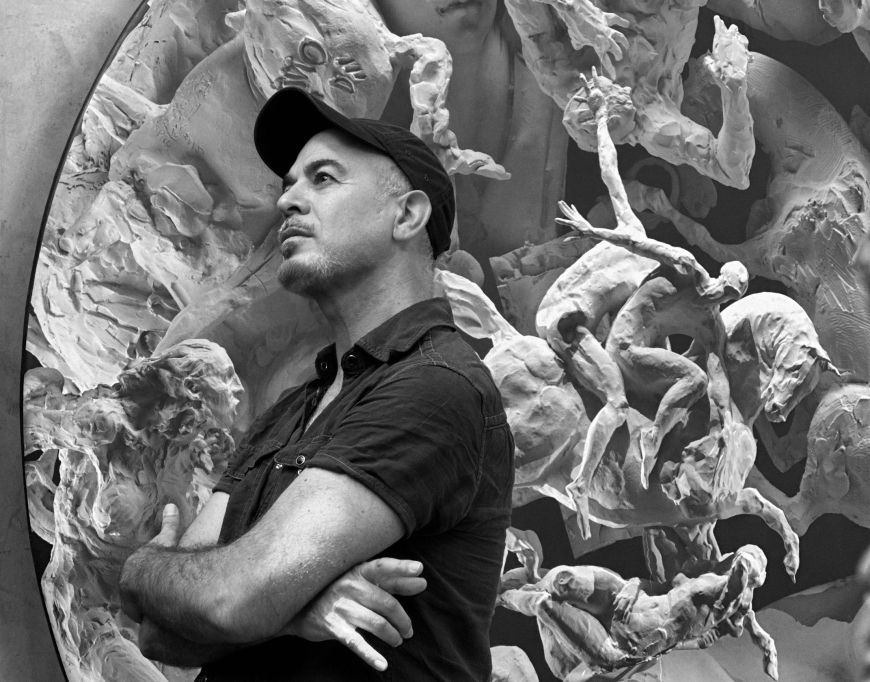 Mexican sculptor Javier Marín in his studio. © Sara Aguilera / Courtesy of the Javier Marín Archive Mexican sculptor Javier Marín in his studio. © Sara Aguilera / Courtesy of the Javier Marín Archive