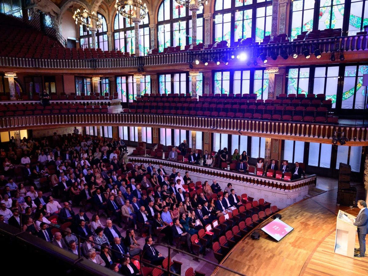 500 persones van atendre la 33a edició dels Premis d'AIJEC. © AIJEC